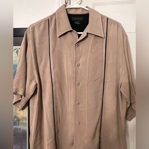 Toscano button down/ Size medium